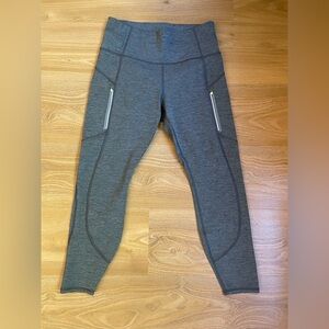 Athleta Women’s Ranier heathered tight. Medium petite